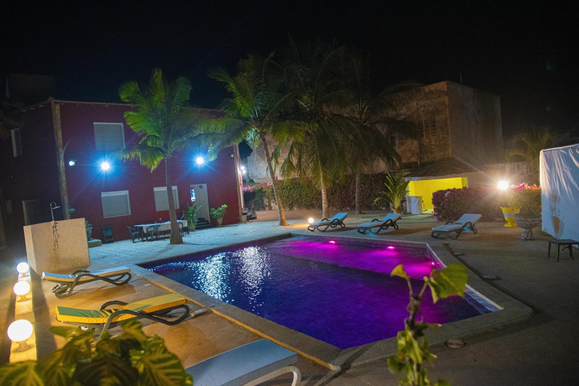 Chambres D'Hotes Villa Luciana Saly Bagian luar foto